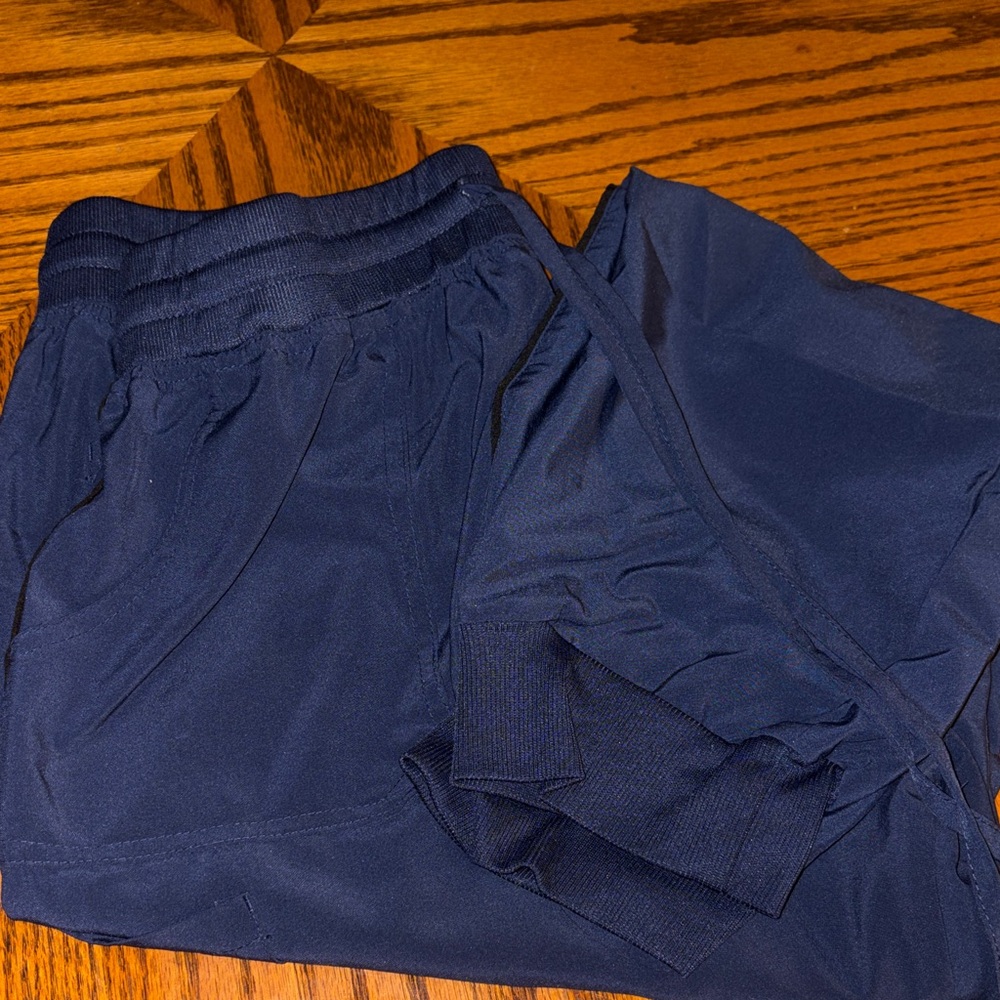 Women’s Navy Blue scrubs XL